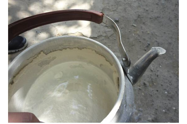 水垢(水碱)对人体有害吗