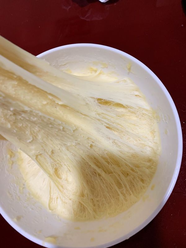 牛奶小面包first