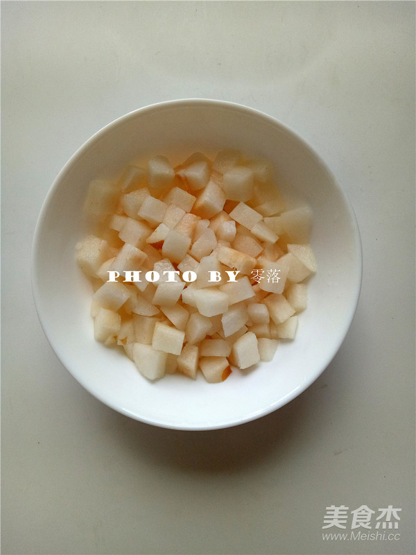 银耳雪梨羹的做法