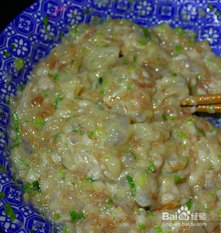 鳕鱼油面筋汤的做法