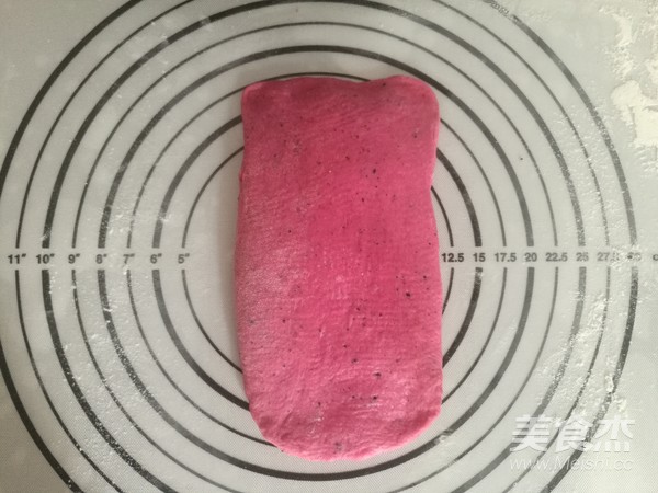 红心火龙果吐司