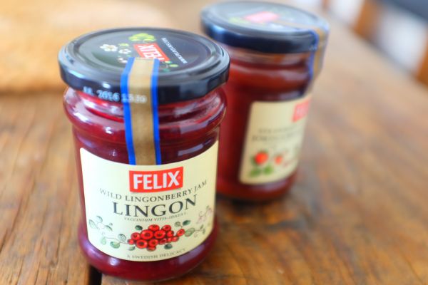 果酱雪顶彩虹杯