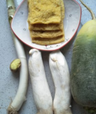 杏鲍菇绿萝卜蒸饺