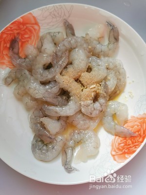 虾仁炒鸡蛋的做法