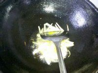 雪菜焖面的做法