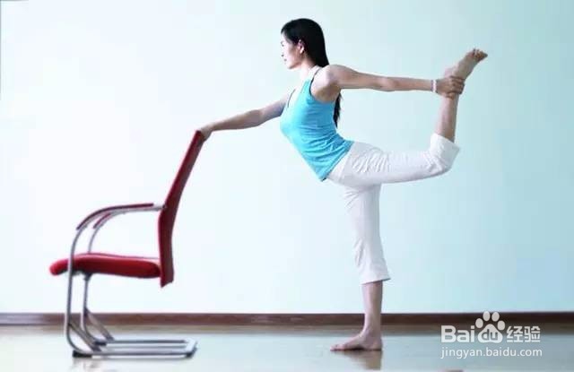 颈椎保健 9 动作，每天3 分钟远离颈椎病！