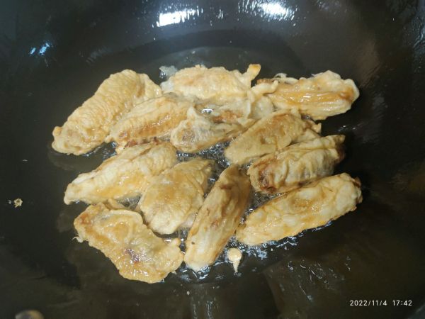 甜辣鸡翅vs椒盐鸡翅