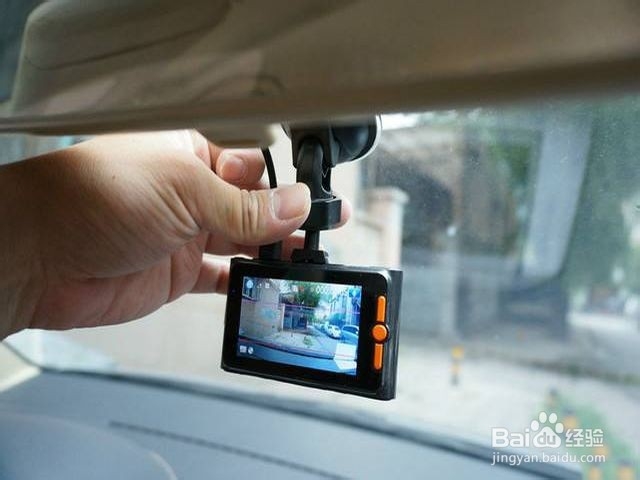 记录仪老显示sd卡已满怎么办