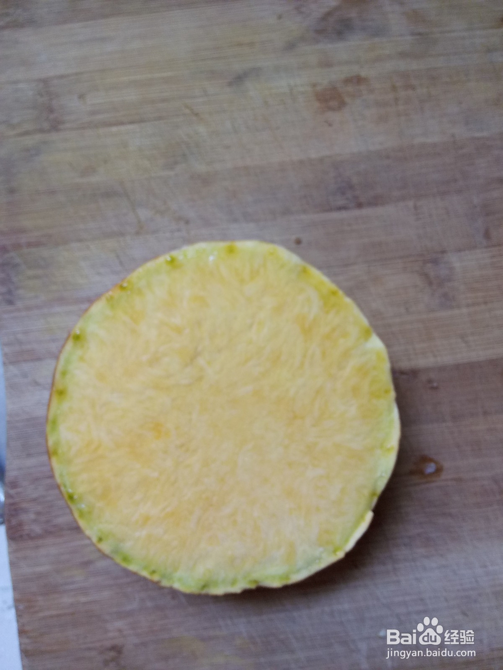 烙南瓜发面火腿肠卷