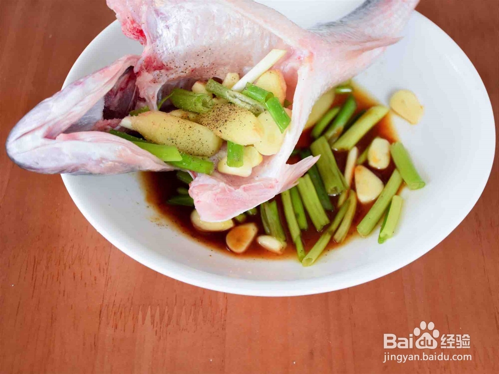健康美容又美味的清蒸的鲈鱼哦