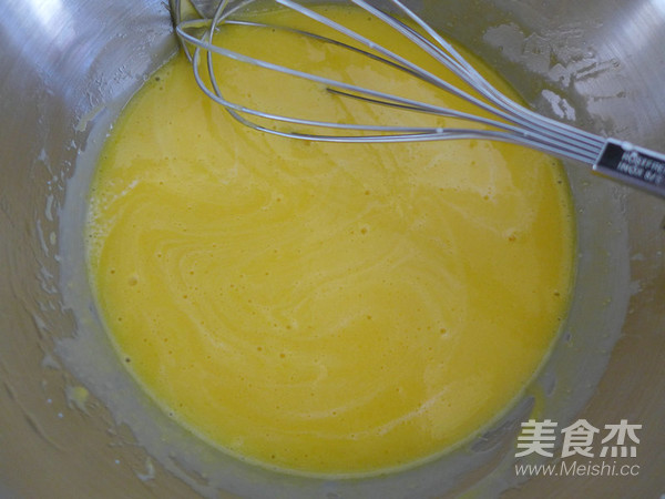 黑芝麻戚风蛋糕
