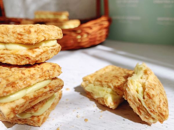 乳酪夹心小酥饼