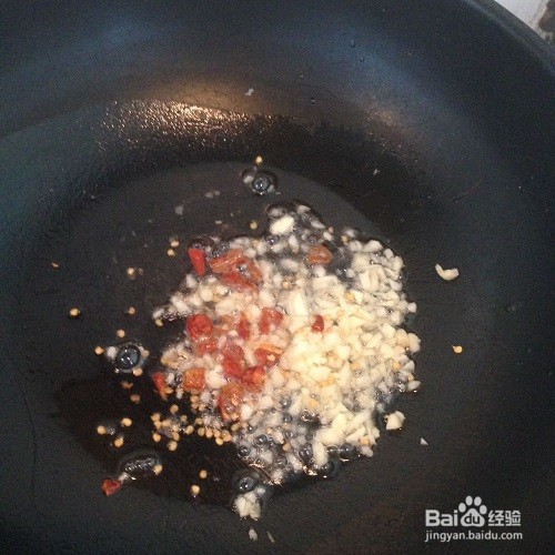 夏季蔬菜凉拌面怎么做？