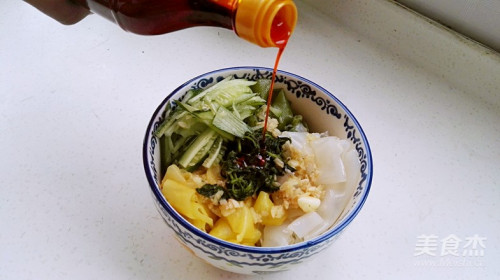 自做快手彩色凉皮