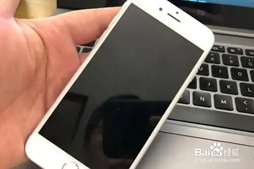 为什么年轻人喜欢把旧手机给父母？