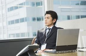 报告申请书：[5]领导的年度工作规划