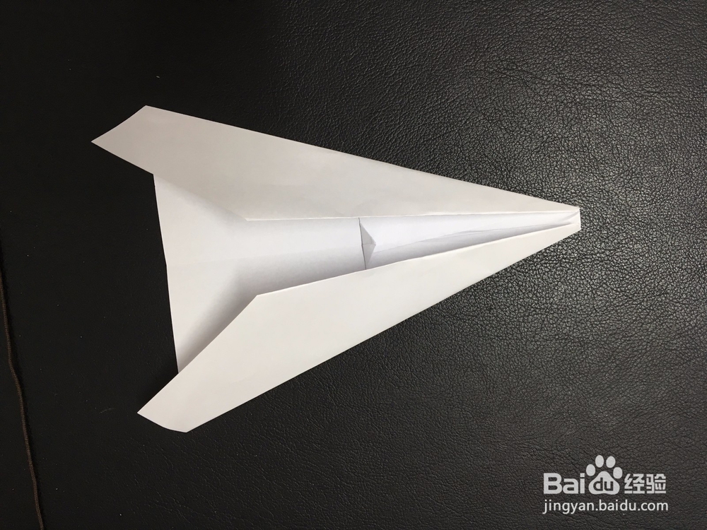如何教孩子折好纸飞机