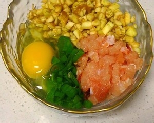 肉沫茄子饼——超网红