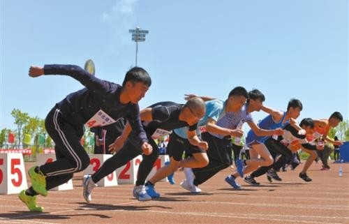 运动会加油稿30到50字