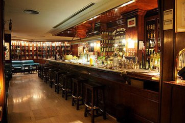 隔壁仓库带你了解“鸡尾酒之王”—Dry Martini
