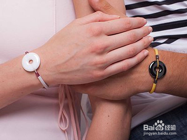 小米月霜手环，怎么带比较好看？