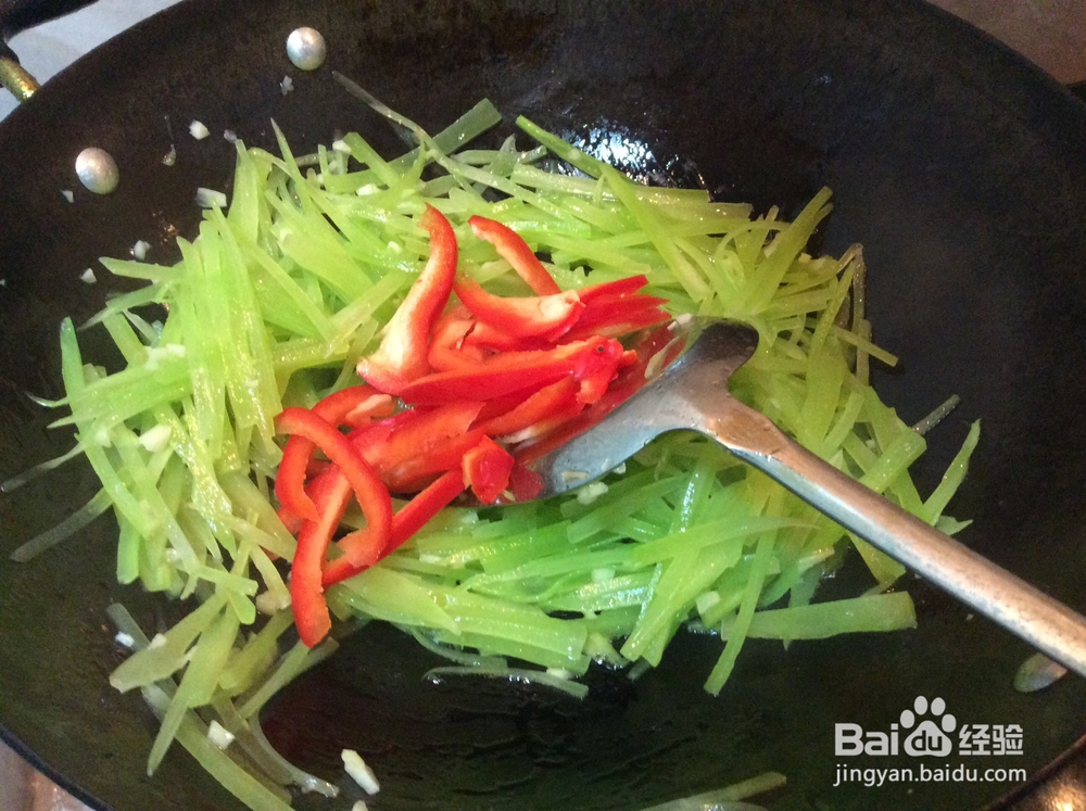 蚝油莴笋丝的做法