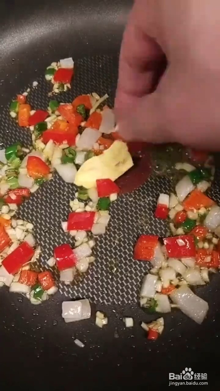 螃蟹怎么炒才好吃？