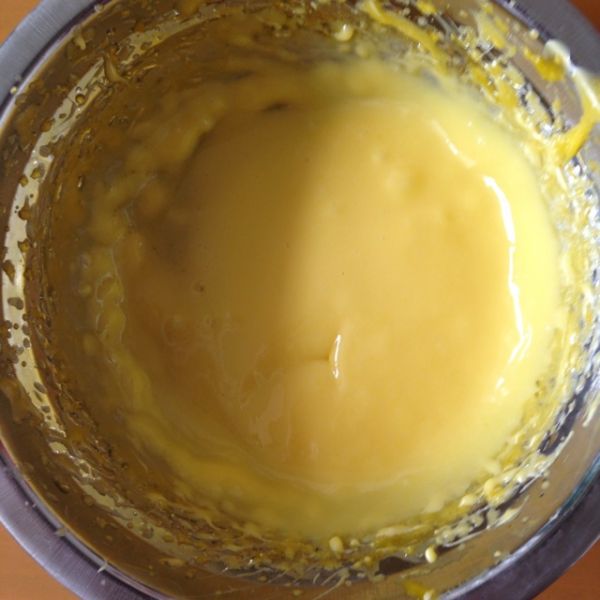 草莓戚风蛋糕卷