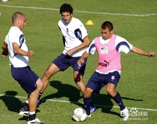 如何做一名合格的足球后卫