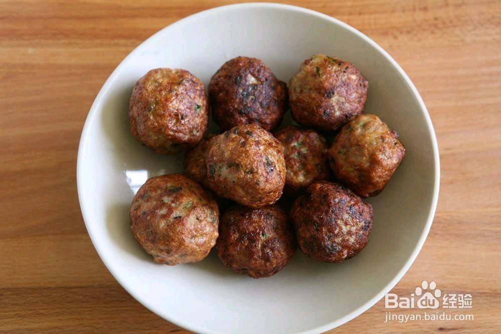 红烧狮子头的做法