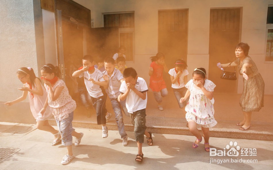 怎么进行火灾的紧急应付