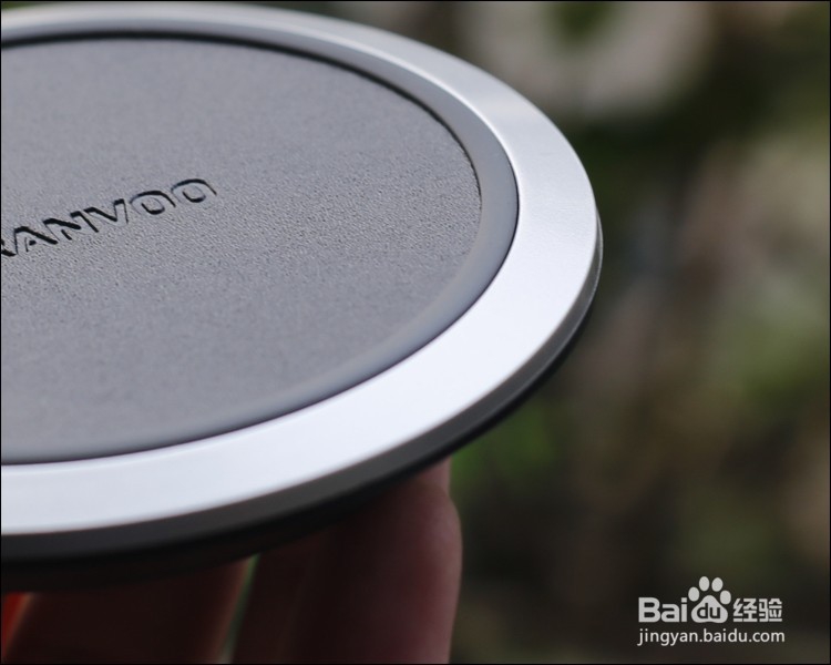 锐舞卧式Qi无线充电板功能使用