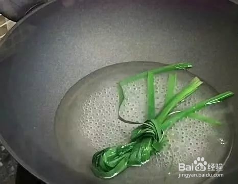 如何在家里做椰丝玫瑰粿？