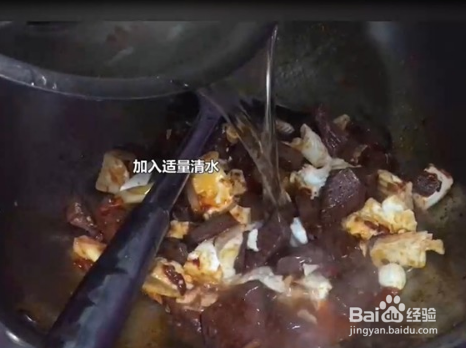 鸭血炖豆腐的做法