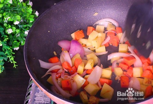 咖喱土豆饭是怎么做的？家常教程