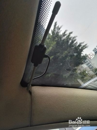 挡风玻璃内水痕怎么去