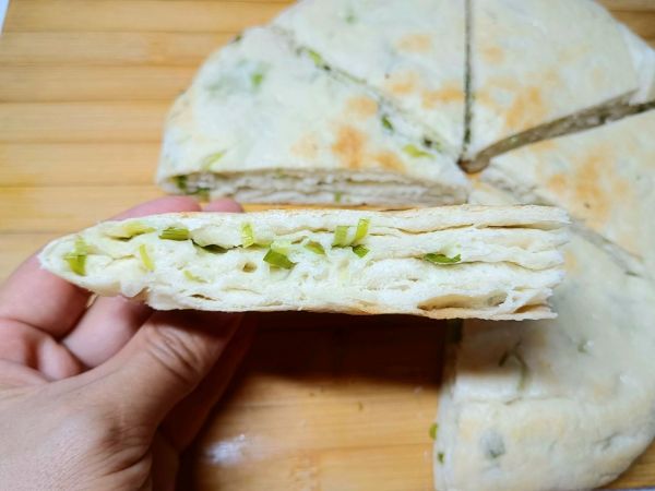 发面葱花千层饼