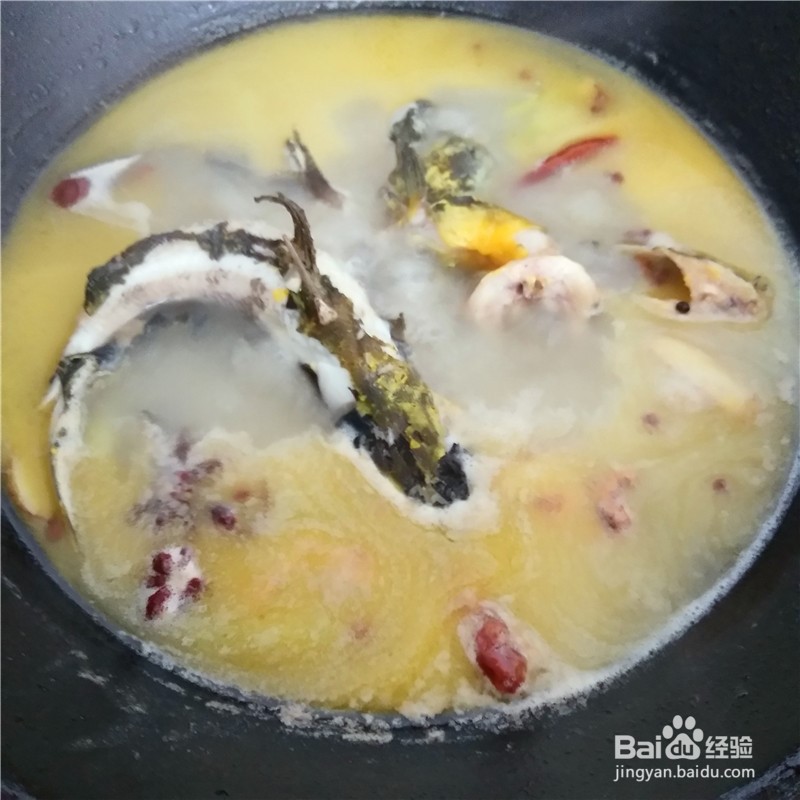 家常鱼汤的简单做法