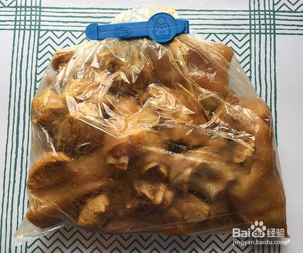 如何自制香卤猪蹄