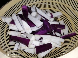 食补养生鱼香茄子的做法