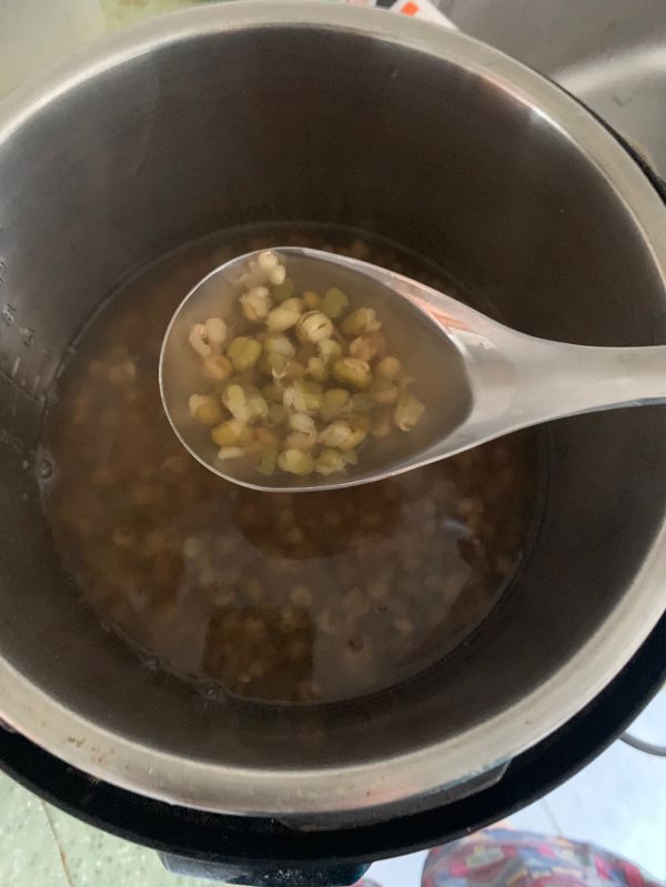 百合莲子绿豆汤