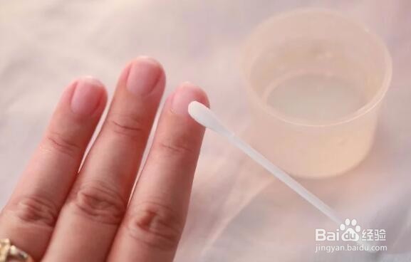 如何做漂亮的拼图美甲