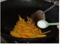 糖醋红薯条最好吃的做法