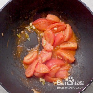 西葫芦炒西红柿的做法？怎么做西葫芦炒西红柿？