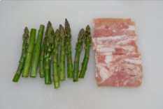 如何做蚝油芦笋牛肉粒
