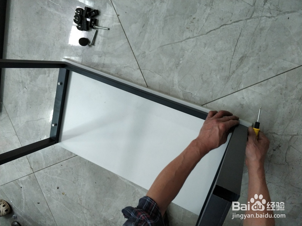 网购流水台展示台安装