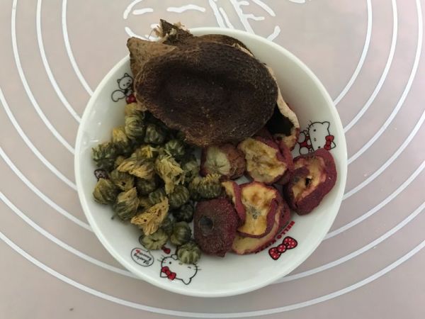 山楂陈皮菊花茶