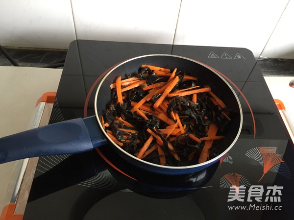 鸡丝拌黄瓜的做法