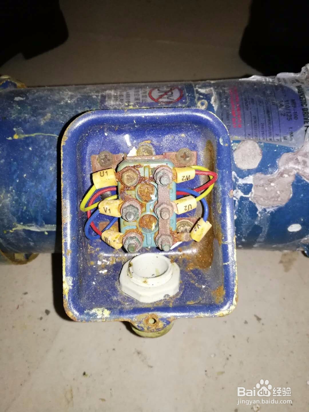 防腐吸水泵使用一段时间后，不抽水怎样排查检修