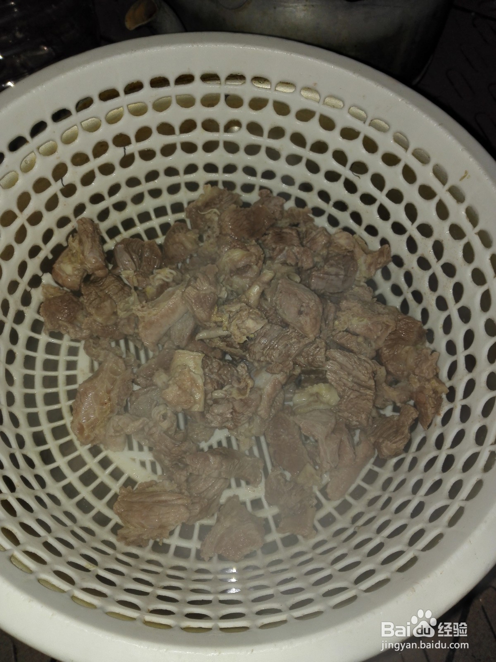 如何做牛腩番茄火锅？